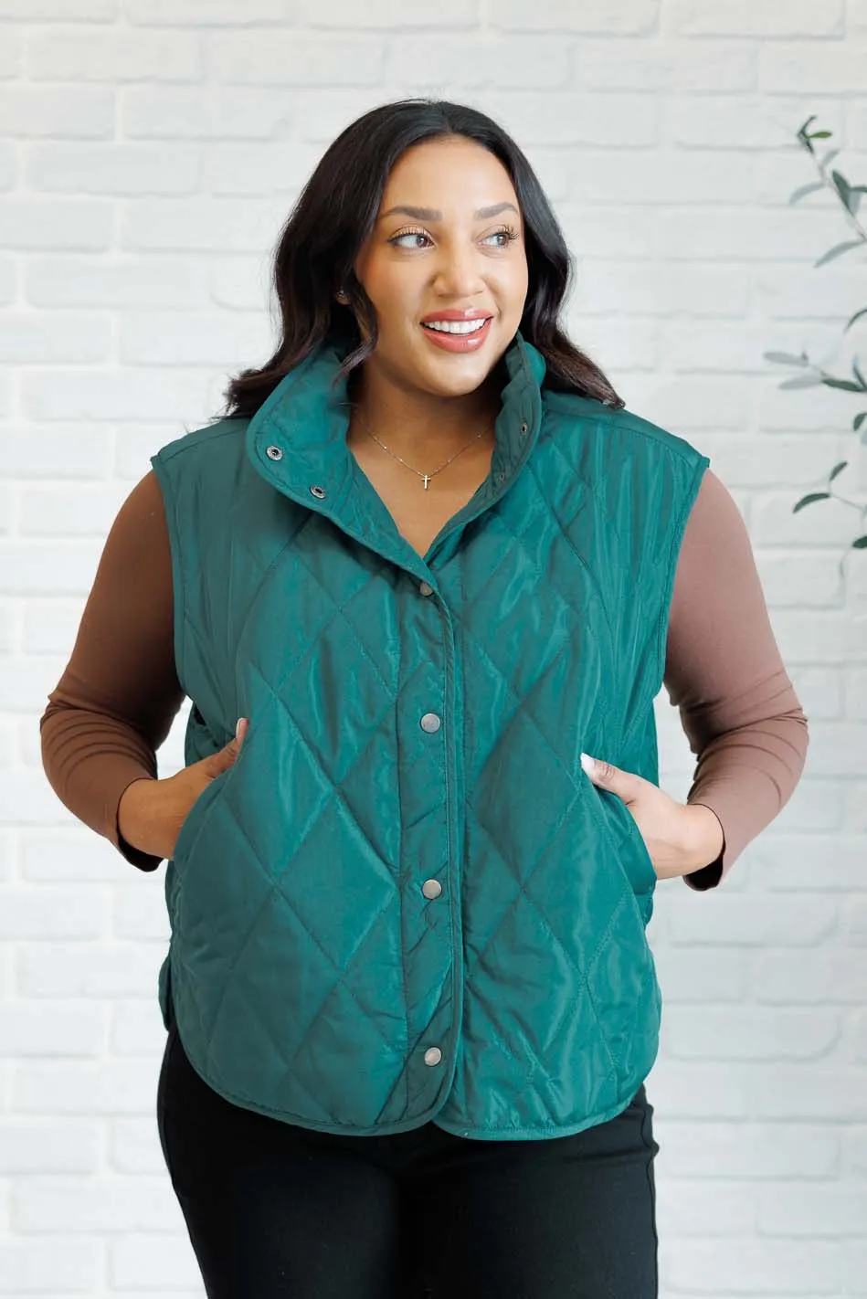 Layering Queen Quilted Puffer Vest in Hunter Green - 11/19