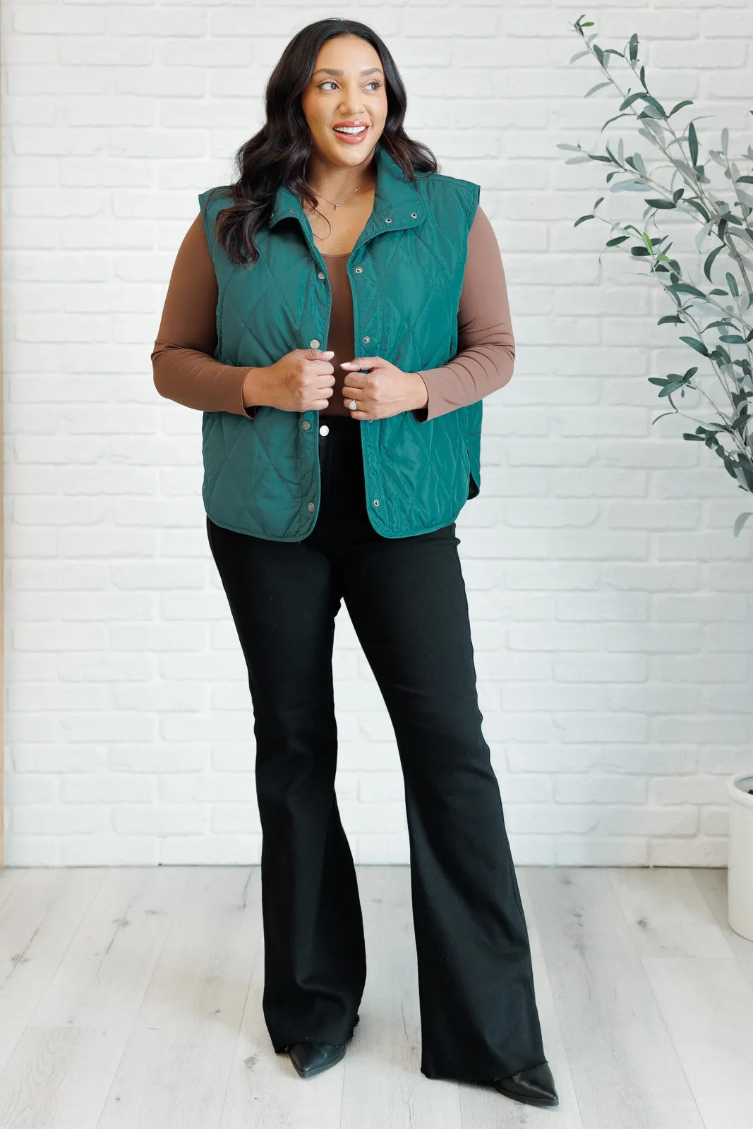 Layering Queen Quilted Puffer Vest in Hunter Green - 11/19